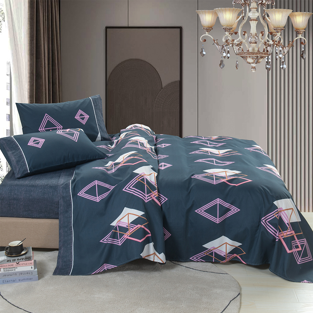 99.99% Polyester Twill Disperse Printed 4 PCS Bed Helpe Set