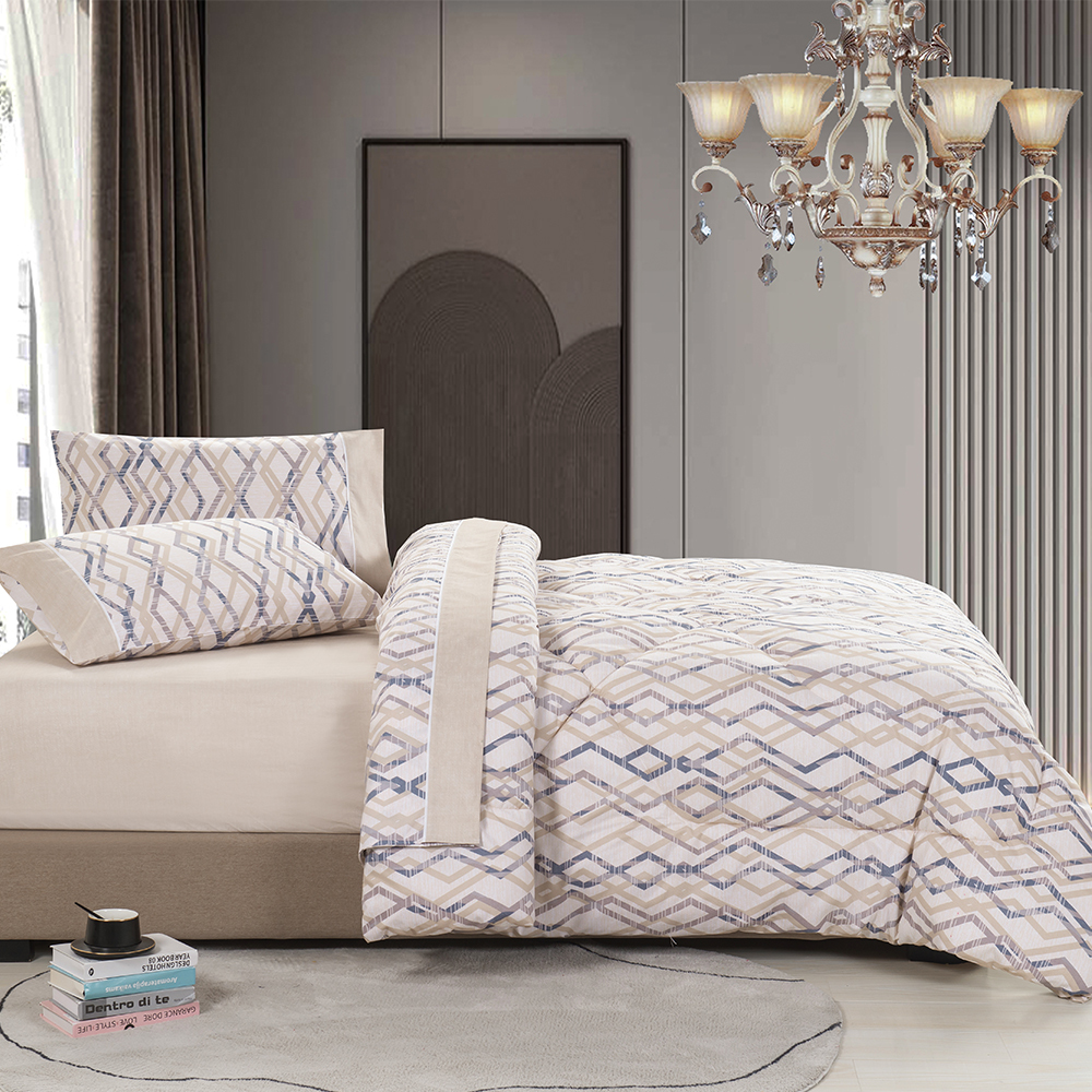 99.99% Polyester 85gsm Twill Dispese Printed 5 Pcs Comforter Set